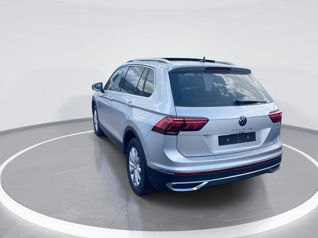 Volkswagen TIGUAN 1.4 TSI eHybrid 245pk DSG Elegance · Panoramadak ·Leer · Camera + parkeersensoren ·