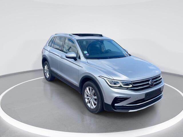 Volkswagen TIGUAN 1.4 TSI eHybrid 245pk DSG Elegance · Panoramadak ·Leer · Camera + parkeersensoren ·