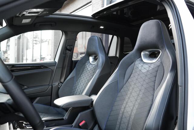 Volkswagen TIGUAN 1.5 TSI R-Line | MASSAGE | 360° CAMERA | H&K | PANO