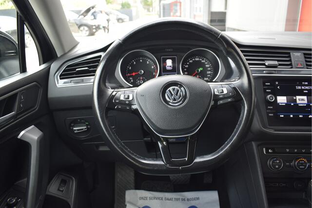 Volkswagen TIGUAN Allspace 1.5 TSI Comfortline Business 7p. Adaptive cruise, Trekhaak, Carplay, PDC, DAB