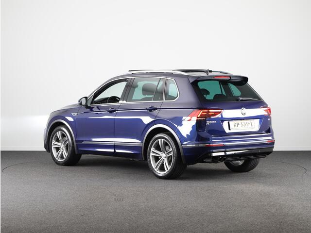 Volkswagen TIGUAN 1.4 TSI ACT Highline 150 PK | Automaat (DSG) | R-Line | Panoramadak | Stoelverwarming | Digitaal dashboard | Camera
