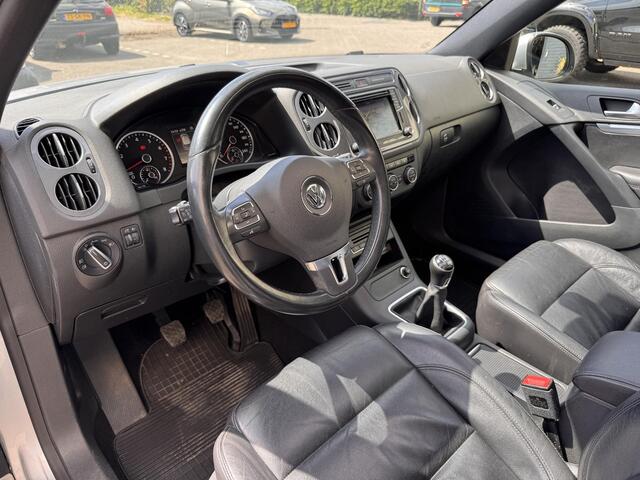 Volkswagen TIGUAN 1.4 TSI R-Line Edition Clima/Leder/Apple carplay