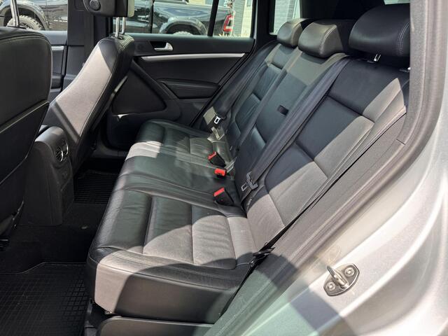 Volkswagen TIGUAN 1.4 TSI R-Line Edition Clima/Leder/Apple carplay