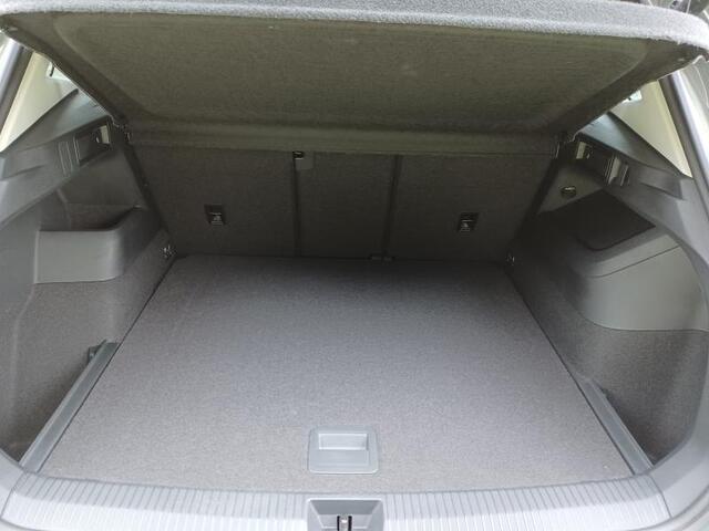 Volkswagen TIGUAN 1.5 eTSI LIFE EDITION Navi | Keyless | Camera | Stuurverwarming