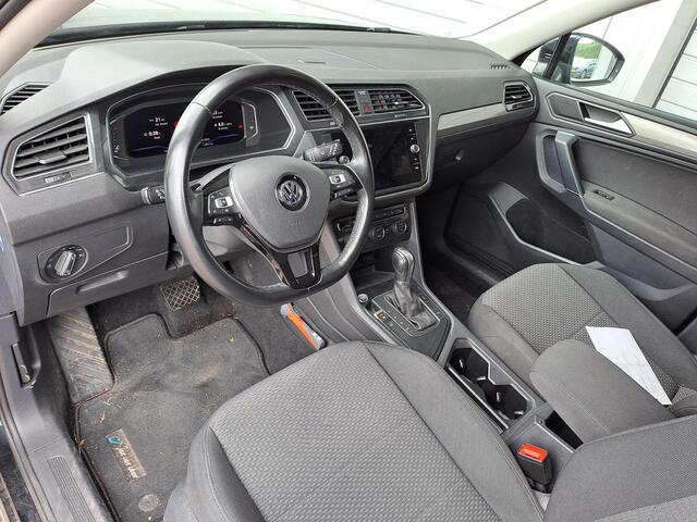 Volkswagen TIGUAN Allspace 1.5 TSI Comfortline, 7-Persoons, Trekhaak, Adoptieve cruise control, Virtual, Apple Carplay/Android Auto, Stoelverwarming,