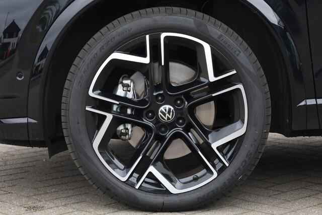 Volkswagen TIGUAN 1.5 eHybrid R-Line Business 272PK / 200kW, Interieur pakket (Leder 'Varenna' bekleding, verwarmbare voorstoelen, verwarmbaar stuurwiel, verwarmbare ruitensproeiers), wegklapbare trekhaak, panoramadak, Assistance pakket plus (rondomzichtcamera (area view),