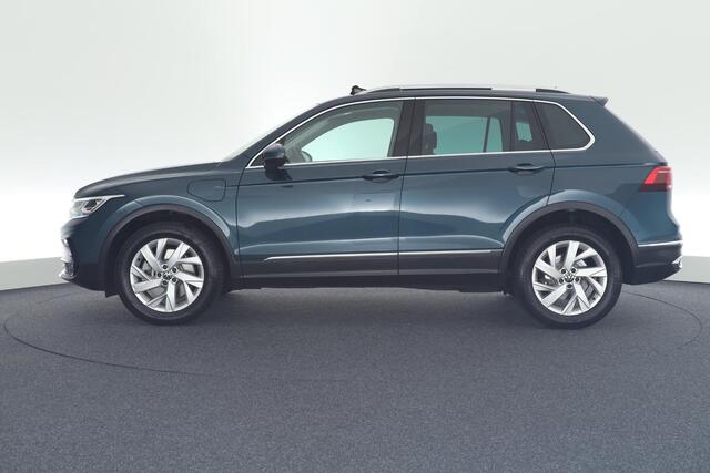 Volkswagen TIGUAN 1.4 TSI 245pk eHybrid Elegance 360Camera Keyless Virtual Cockpit Navigatie Panoramadak