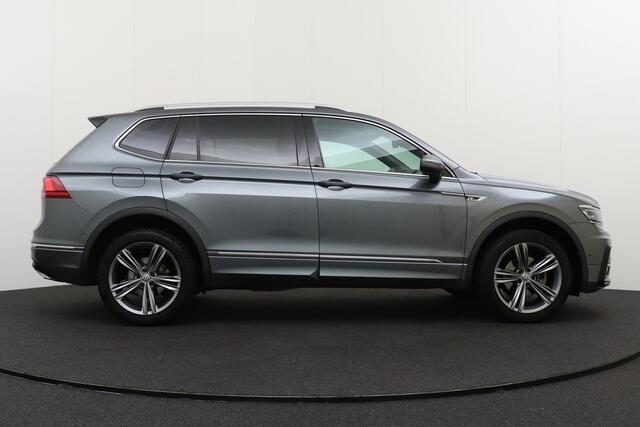 Volkswagen TIGUAN Allspace 1.5 TSI R-Line Trekhaak Adap. Cruise Camera