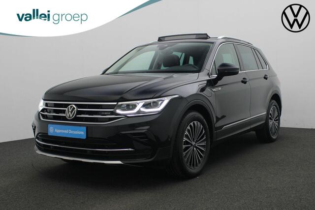 Volkswagen TIGUAN 1.4 TSI 245 pk DSG eHybrid Elegance | Panoramadak | IQ Light | Achteruitrijcamera | Navigatie | Stoelverwarming