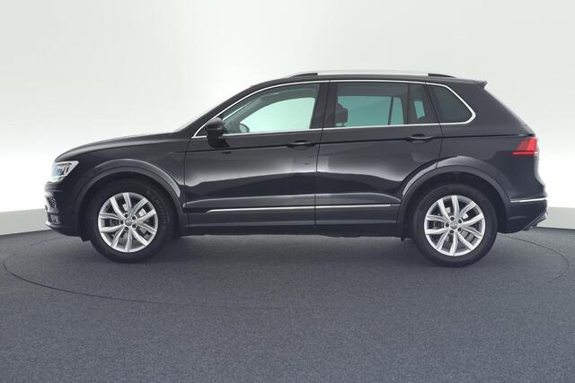 Volkswagen TIGUAN 1.4 TSI 150pk DSG ACT Highline Trekhaak Camera Keyless Stoelverwarming Virtual Cockpit Navigatie