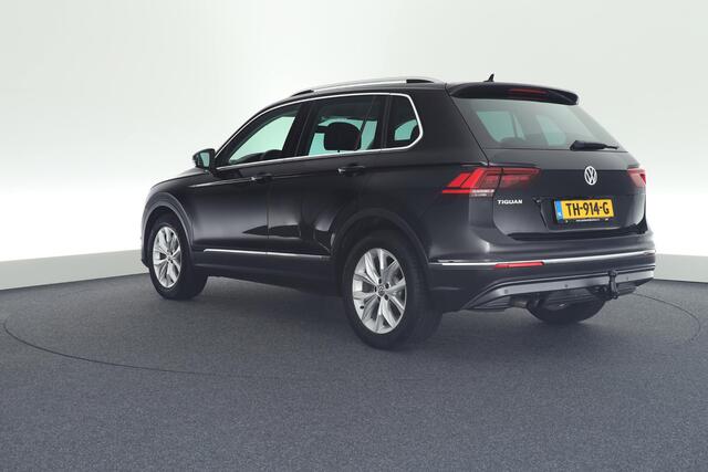 Volkswagen TIGUAN 1.4 TSI 150pk DSG ACT Highline Trekhaak Camera Keyless Stoelverwarming Virtual Cockpit Navigatie