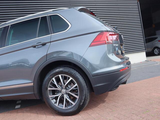 Volkswagen TIGUAN 1.4 TSI ACT Comfortline Business | Clima | Adap. Cruise | Navi | Velours | Carplay | PDC V+A | Stoelverw. | Trekhaak |
