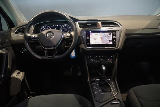 Volkswagen TIGUAN 1.4 TSI ACT Highline AUT. + CAMERA / TREKHAAK