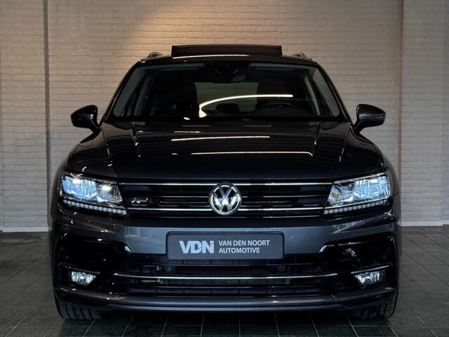 Volkswagen TIGUAN 2.0 TSI 4Motion Highline Business R 220pk Pano Virtual Alcantara 19 inch