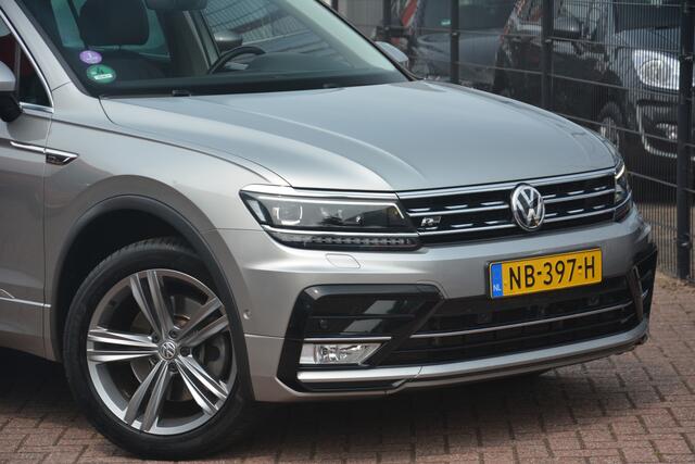 Volkswagen TIGUAN 2.0 TSI 4Motion Highline R-line | Navigatie | Panoramadak | Virtual-cockpit | Memory seats | 360 camera | NL auto!! | Keurig onderhouden Tiguan met de juiste opties!!