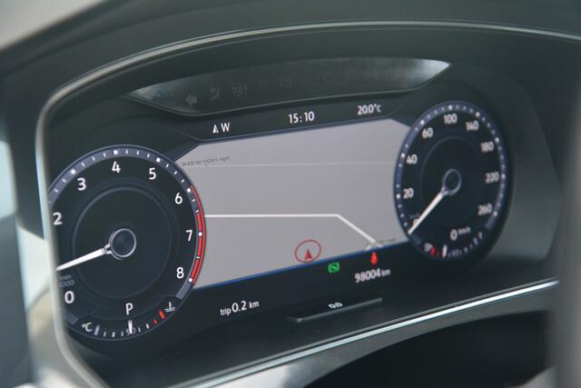 Volkswagen TIGUAN 2.0 TSI 4Motion Highline R-line | Navigatie | Panoramadak | Virtual-cockpit | Memory seats | 360 camera | NL auto!! | Keurig onderhouden Tiguan met de juiste opties!!