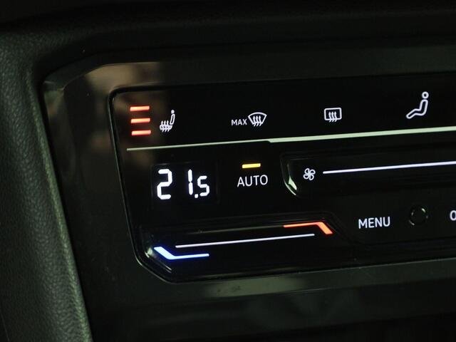 Volkswagen TIGUAN 1.5TSI/150PK R-Line Blackstyle DSG · Navigatie · App connect · Camera + Parkeersensoren