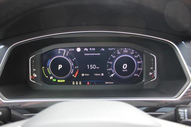 Volkswagen TIGUAN 1.4 TSI eHybrid R-Line Business Blackstyle LM 20inch-Suzuka Trekhaak Camera Leer+Memorystoelen ACC Head-Up Matrix LED