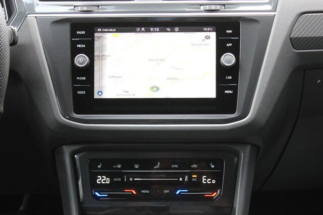 Volkswagen TIGUAN 1.4 TSI eHybrid R-Line Business Blackstyle LM 20inch-Suzuka Trekhaak Camera Leer+Memorystoelen ACC Head-Up Matrix LED