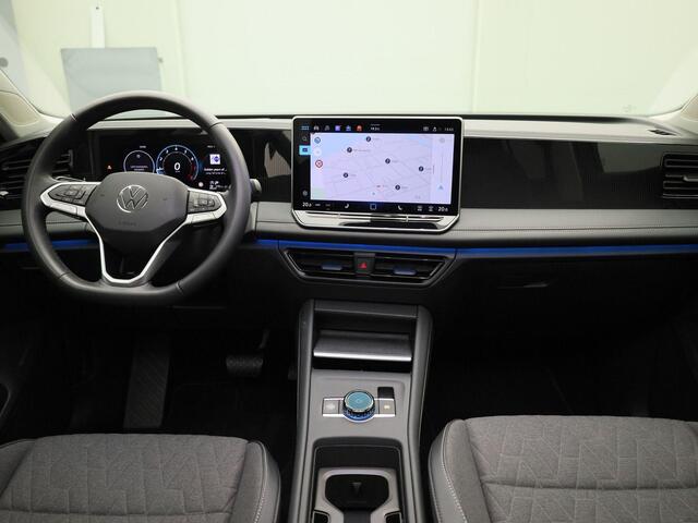 Volkswagen TIGUAN 1.5TSI/150PK Life DSG · Panoramadak · Trekhaak · App connect · Garantie tot april 2029 of 100000km