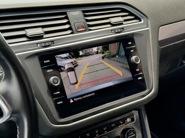Volkswagen TIGUAN Allspace 1.5 TSI AUT7 3X R-LINE HIGHLINE LEDER NAVI CAMERA DIGI-DASH APPLE-CARPLAY LED LMV-20INCHE PDC