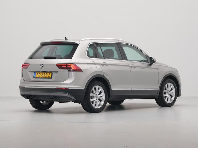 Volkswagen TIGUAN 1.4 TSI ACT 150pk DSG Highline Panorama Navigatie Camera Acc Sideassist Stoelmemory 294