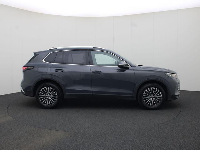Volkswagen TIGUAN 1.5eTSI/150PK Elegance DSG · Trekhaak · Massagefunctie · 360° Camera + Parkeersensoren · Garantie tot augustus 2026
