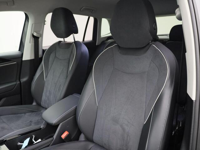 Volkswagen TIGUAN 1.5eTSI/150PK Elegance DSG · Trekhaak · Massagefunctie · 360° Camera + Parkeersensoren · Garantie tot augustus 2026