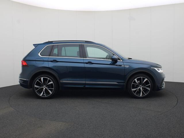 Volkswagen TIGUAN 1.5TSI/150PK R-Line DSG · Navigatie · Camera + Parkeersensoren · Stoel- & stuurverwarming