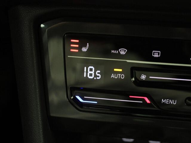 Volkswagen TIGUAN 1.5eTSI/150PK Move DSG · Navigatie · 360° Camera + Parkeersensoren · Trekhaak · Garantie tot januari 2026