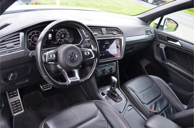 Volkswagen TIGUAN 2.0 TDI 2x R-line Highline Virtual cockpit | 2x Memory stoel | LED koplampen | Carplay | Leer | Stoelverwarming | Trekhaak