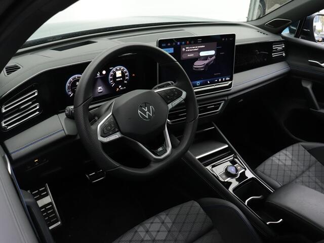 Volkswagen TIGUAN 1.5 eTSI R-Line Business | Keyless | Massage stoelen voor | Panoramadak | 360° camera | Head up Display | Harman Kardon |