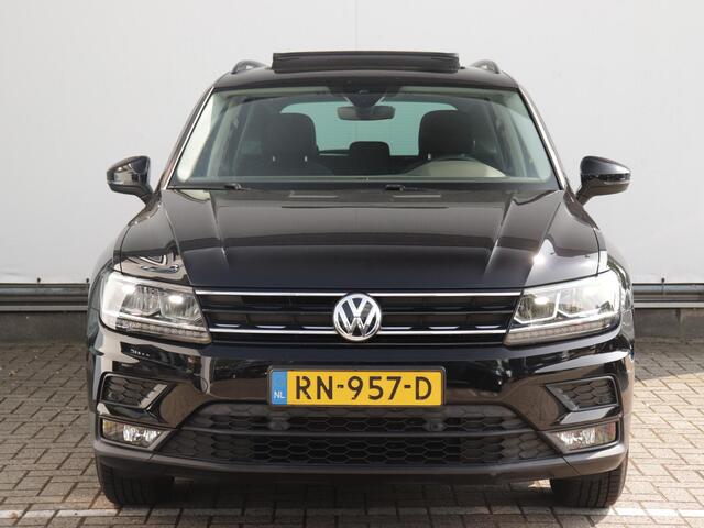 Volkswagen TIGUAN 1.4 TSI Comfortline | Panoramadak | Navigatie | Stoelverwarming | Adaptive Cruise | DAB | LED | Parkeersensoren |