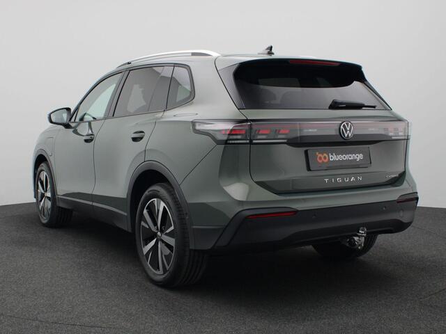 Volkswagen TIGUAN 1.5 eHybrid Life Edition 204PK DSG Adaptieve Cruise Controle, Achteruitrijcamera, Side Assist, Navi via Apple Carplay/Android Auto, Keyless, Stoel-Stuurverwarming, Elektr. Achterklep, Trekhaak, 19" LM Velgen