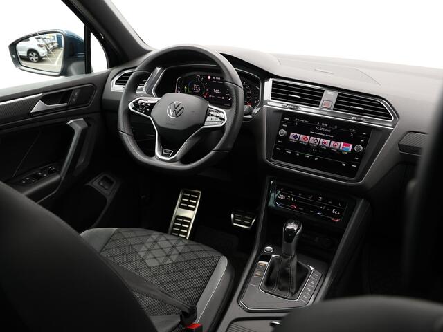 Volkswagen TIGUAN 1.4 TSI eHybrid R-Line Business 245 PK DSG | LED Matrix | Alarm | Navigatie | Camera | Keyless | Stoelverwarming | 19 Inch velgen | Electrische achterklep | Fabrieksgarantie