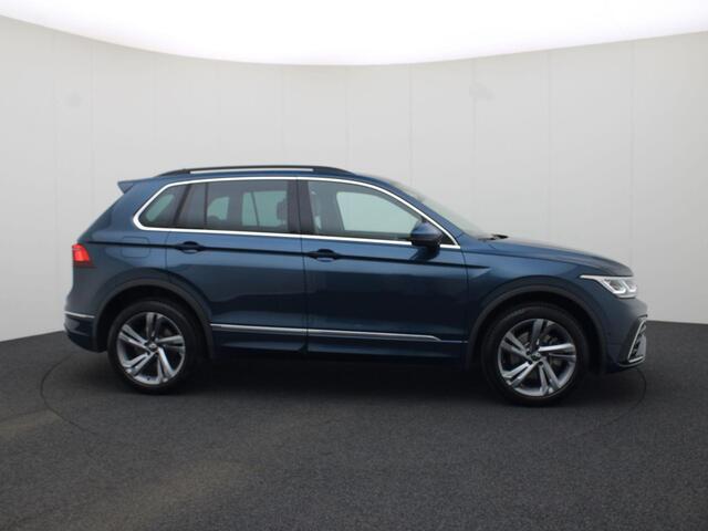 Volkswagen TIGUAN 1.4TSIeHybrid 180kW/245PK R-Line DSG · Navigatie · Trekhaak · Parkeersensoren + camera · Garantie tot februari 2027 of 100000km