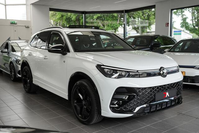 Volkswagen TIGUAN 1.5 TSI R-Line | PANO | TREKHAAK | BLACK LINE | 360° CAMERA | MASSAGE