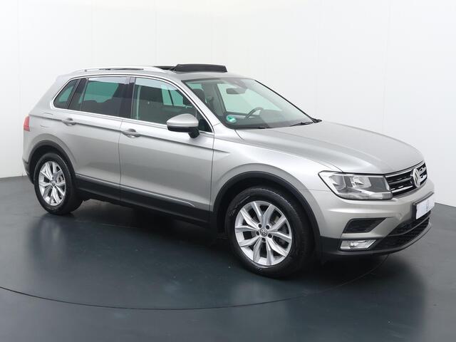 Volkswagen TIGUAN 1.4 TSI ACT Connected Series | 150 PK | Automaat | Multifunctioneel stuurwiel | Stoelverwarming | Parkeersensoren | Panoramadak |