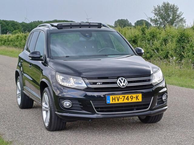 Volkswagen TIGUAN 1.4 TSI R-Line Edition /Prachtige auto!/1e eigenaar!/Dealer onderhouden!
