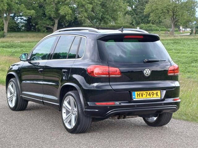 Volkswagen TIGUAN 1.4 TSI R-Line Edition /Prachtige auto!/1e eigenaar!/Dealer onderhouden!