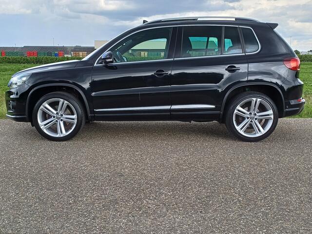 Volkswagen TIGUAN 1.4 TSI R-Line Edition /Prachtige auto!/1e eigenaar!/Dealer onderhouden!