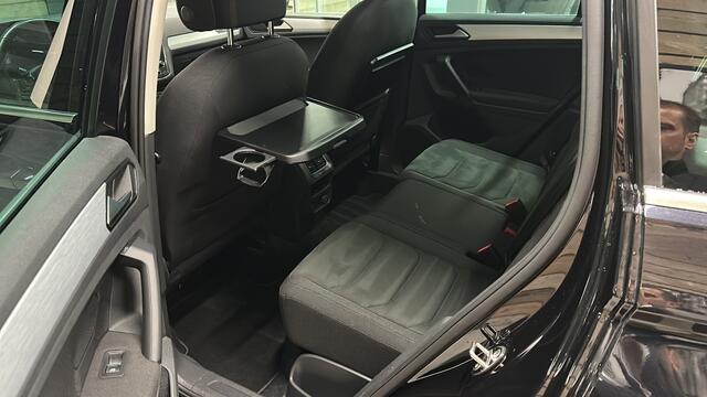 Volkswagen TIGUAN 1.4 TSI R-Line Bus. Connected