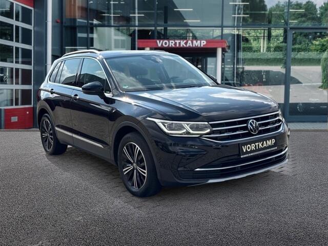 Volkswagen TIGUAN 1.5 TSI DSG ELEGANCE TREKHAAK/CAMERA/NAVI/ACC/CARPLAY/STOELVERW