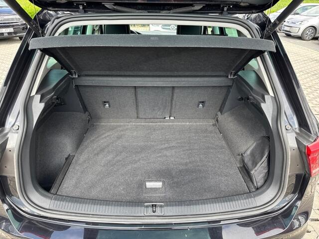 Volkswagen TIGUAN 1.5 TSI DSG ELEGANCE TREKHAAK/CAMERA/NAVI/ACC/CARPLAY/STOELVERW