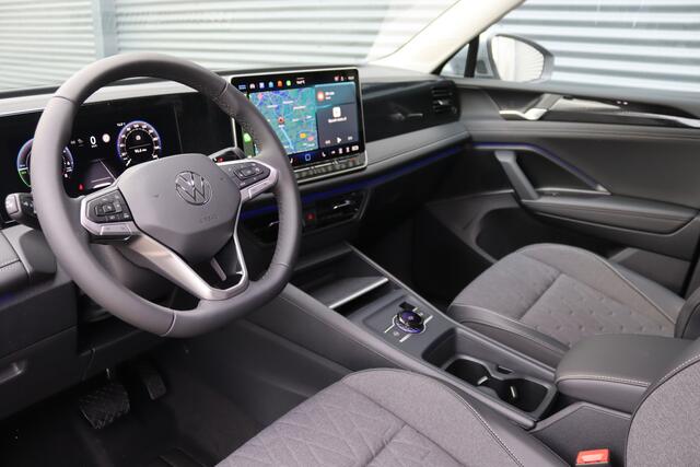 Volkswagen TIGUAN 1.5 eHybrid 204pk Edition IQ.Light/Keyless/Camera/DCC/ACC/Winterpakket/Elek. klep/Dodehoek/trekhaak wegkl.