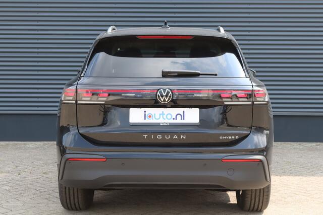 Volkswagen TIGUAN 1.5 eHybrid 204pk Edition IQ.Light/Keyless/Camera/DCC/ACC/Winterpakket/Elek. klep/Dodehoek/trekhaak wegkl.