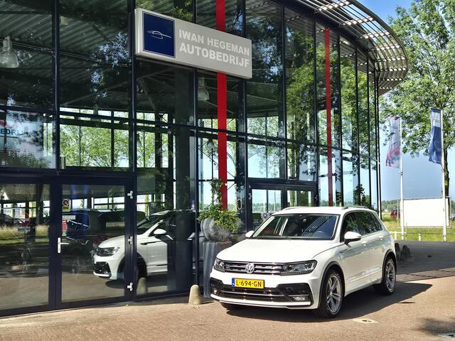 Volkswagen TIGUAN 1.5 TSI Comfortline Business R-Line | Navigatie | Climate Control | Cruise Control | LM Velgen