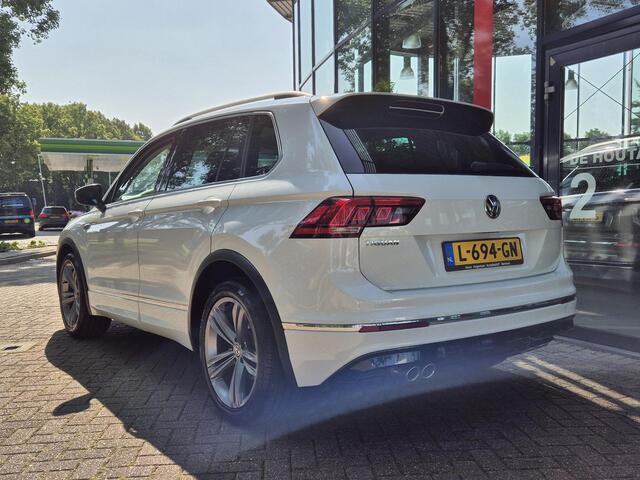 Volkswagen TIGUAN 1.5 TSI Comfortline Business R-Line | Navigatie | Climate Control | Cruise Control | LM Velgen