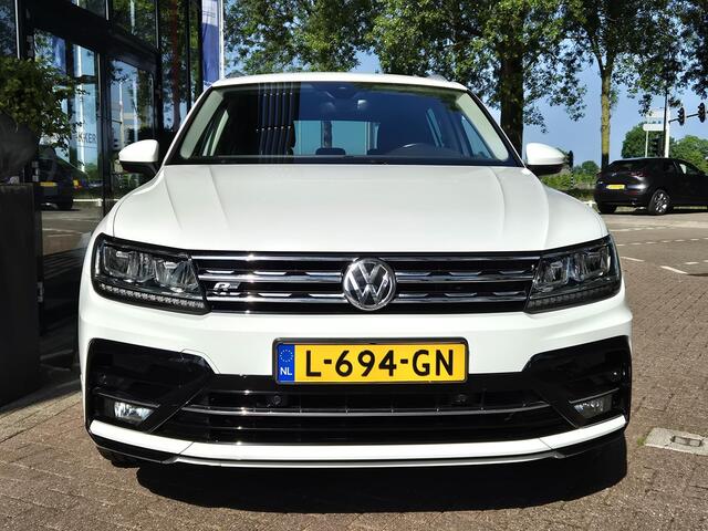 Volkswagen TIGUAN 1.5 TSI Comfortline Business R-Line | Navigatie | Climate Control | Cruise Control | LM Velgen