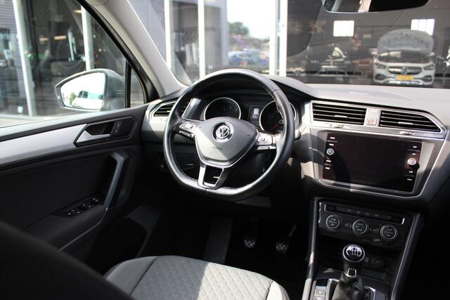 Volkswagen TIGUAN 1.4 TSI Comfortline | ACC | Trekhaak |